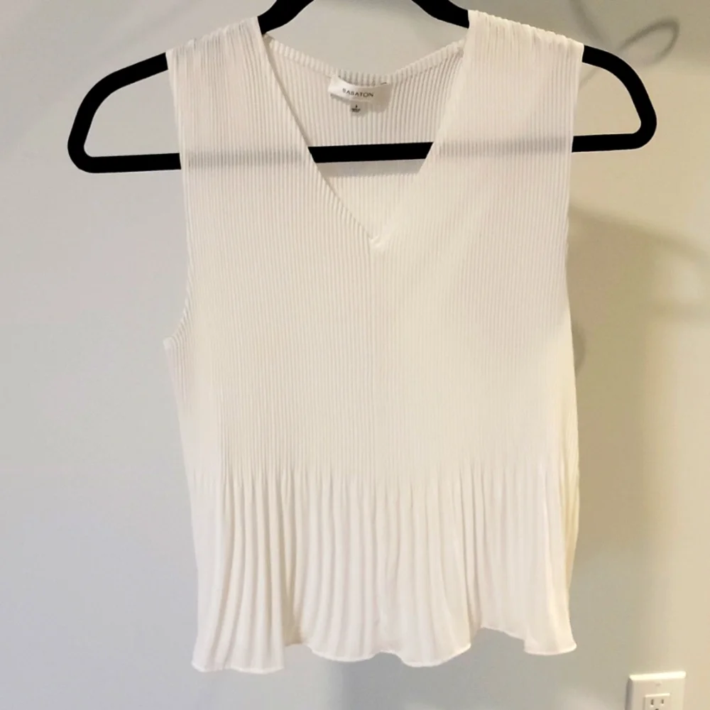 Blouse - Picture 1 of 5